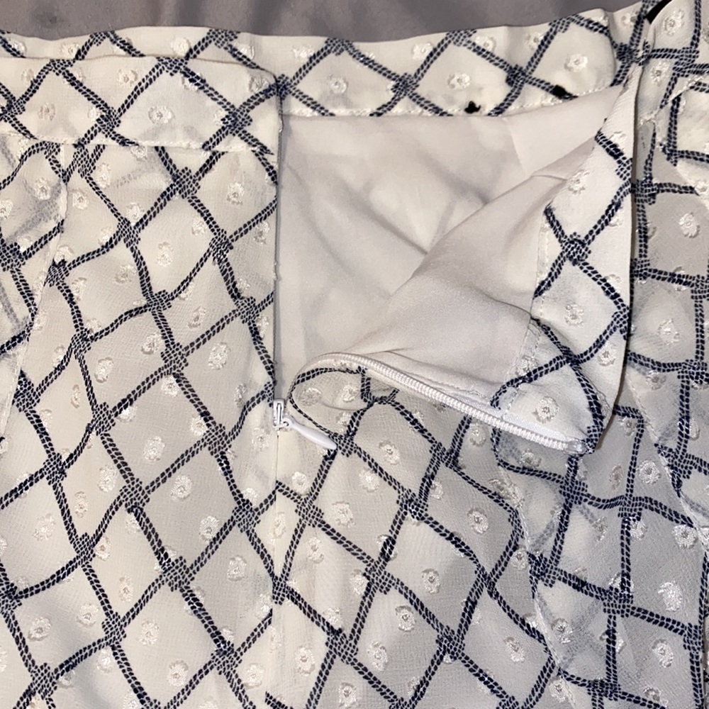 Patterned Skirt - Picture 3 of 3